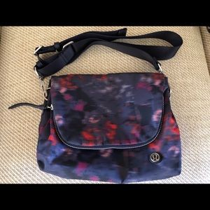 Lululemon Party Om Bag